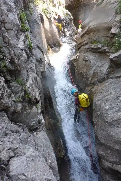 Rápel cascada 65 metros La Pazosa