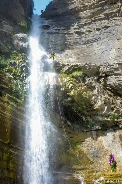 Saltos barranco Sorrosal Ordesa