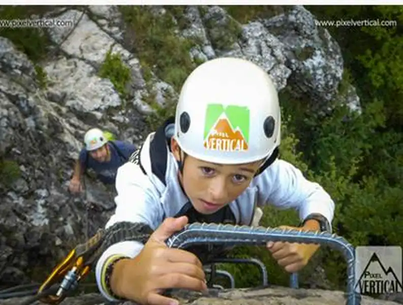 Grapas vía ferrata Santa Elena Huesca