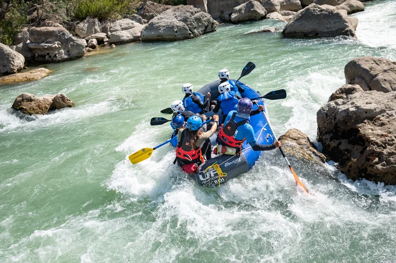 Rafting familiar en el Pirineo Aragonés
